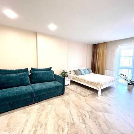 Osapart Romantic Apartment In The Complex Great Britain Leopoli Esterno foto