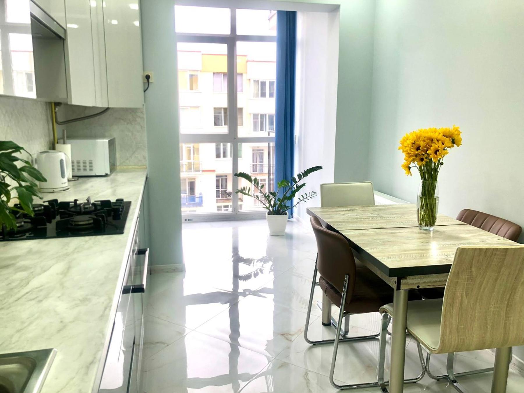 Osapart Romantic Apartment In The Complex Great Britain Leopoli Esterno foto