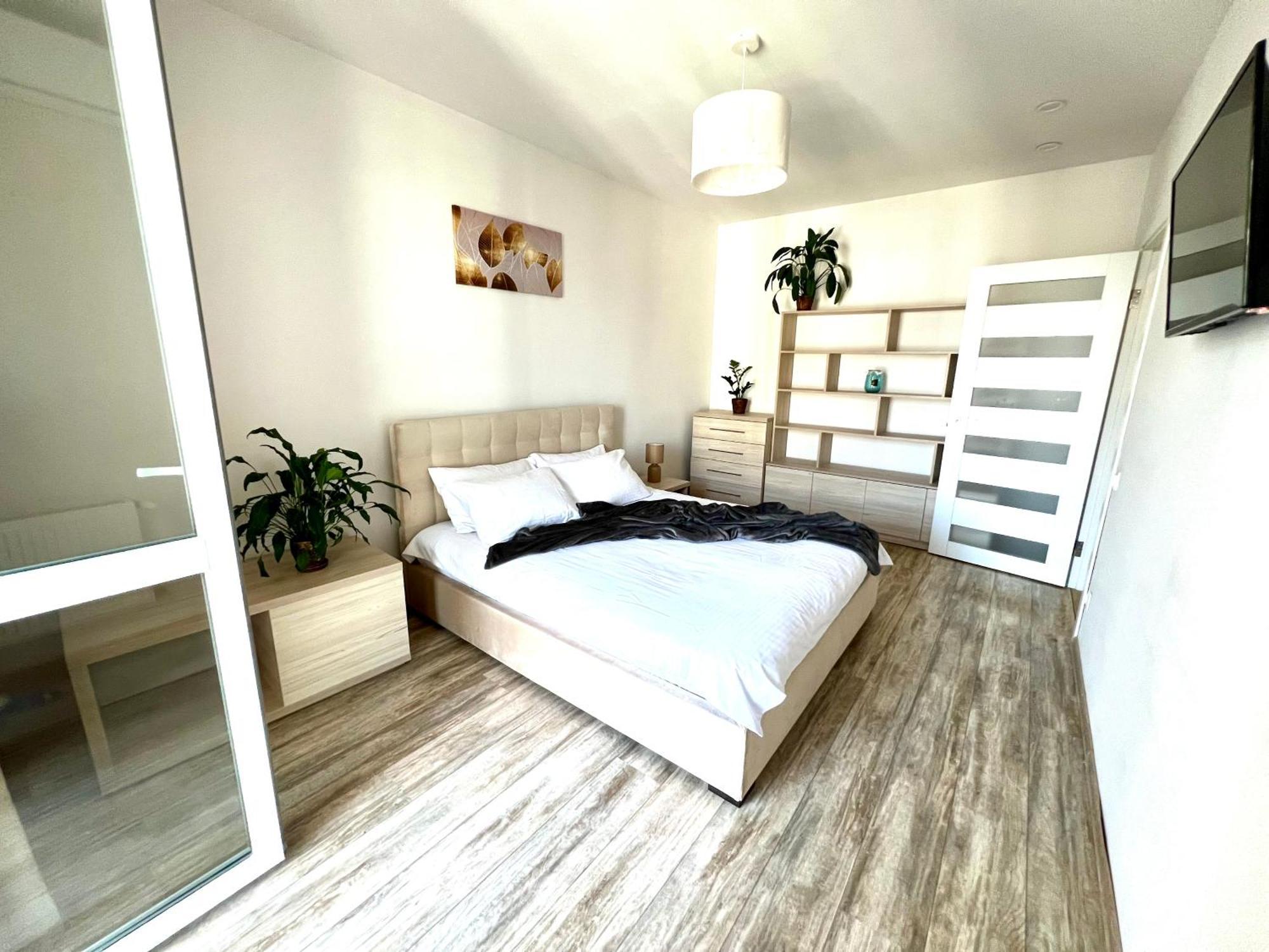 Osapart Romantic Apartment In The Complex Great Britain Leopoli Esterno foto